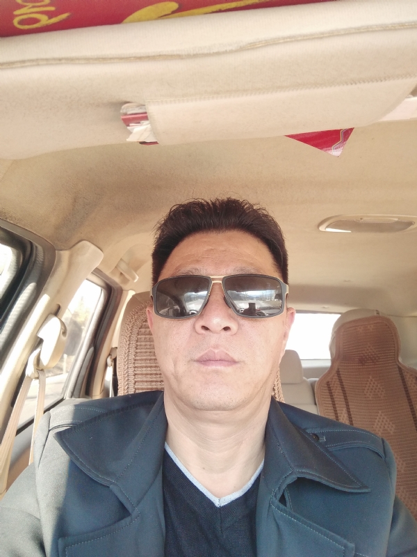 傲骨寒梅的第一张照片--景宁蓝颜知己交友网